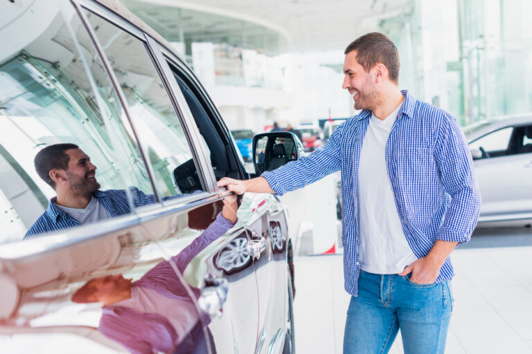 Tips Cerdas Membeli Mobil Bekas: Dapatkan Kendaraan Impian Tanpa Menyesal